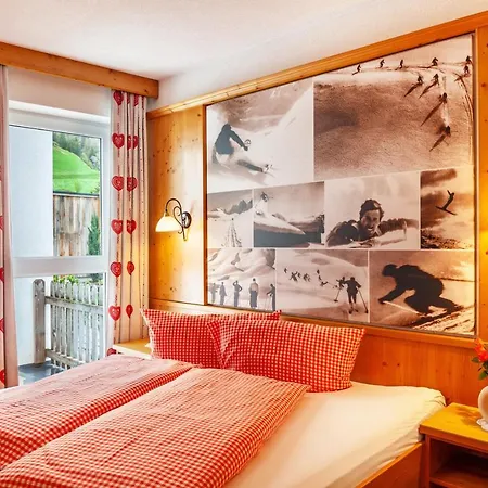 Appartement Alpenflora 1 *